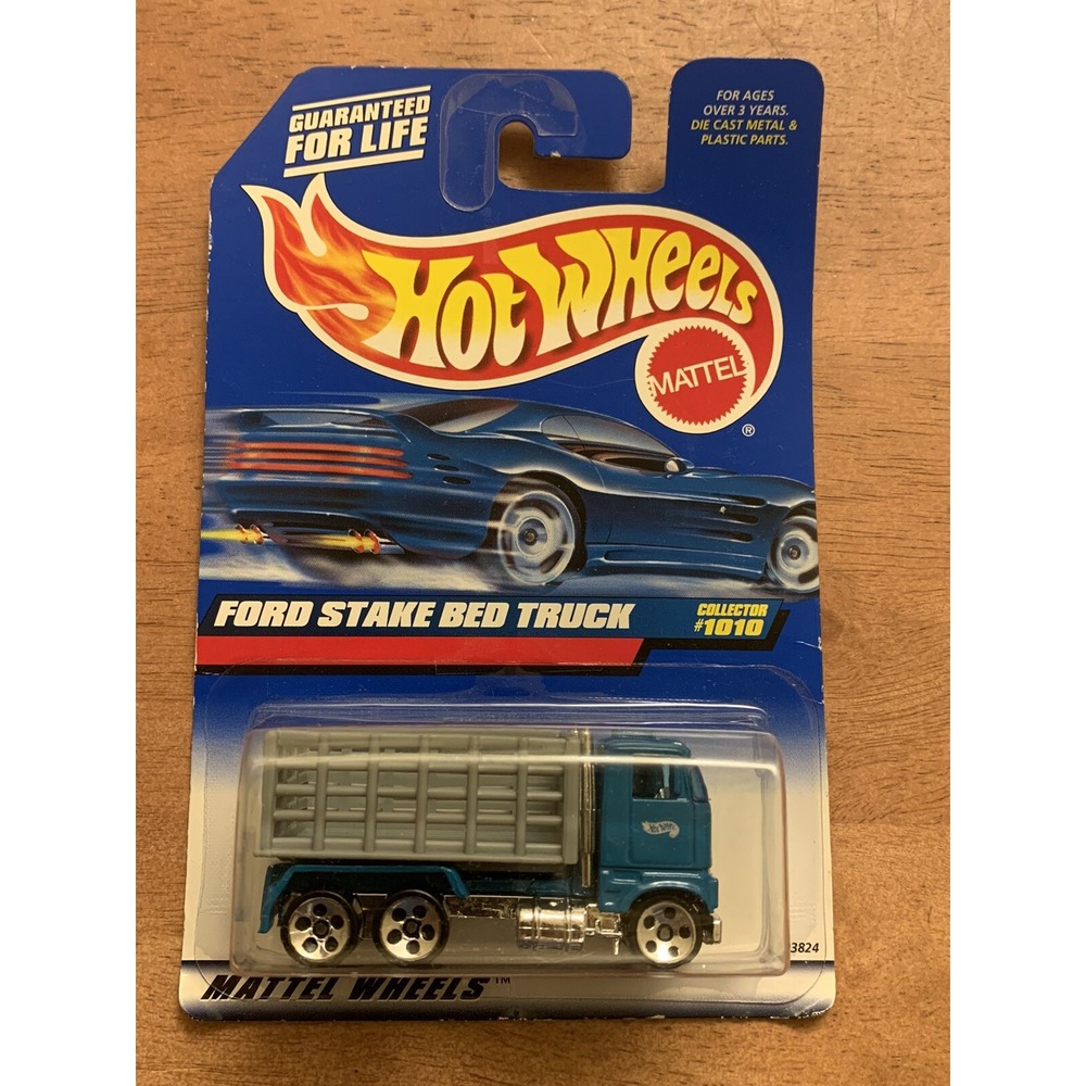 Hot Wheels #1010 Ford Stake Bed Truck On Blister